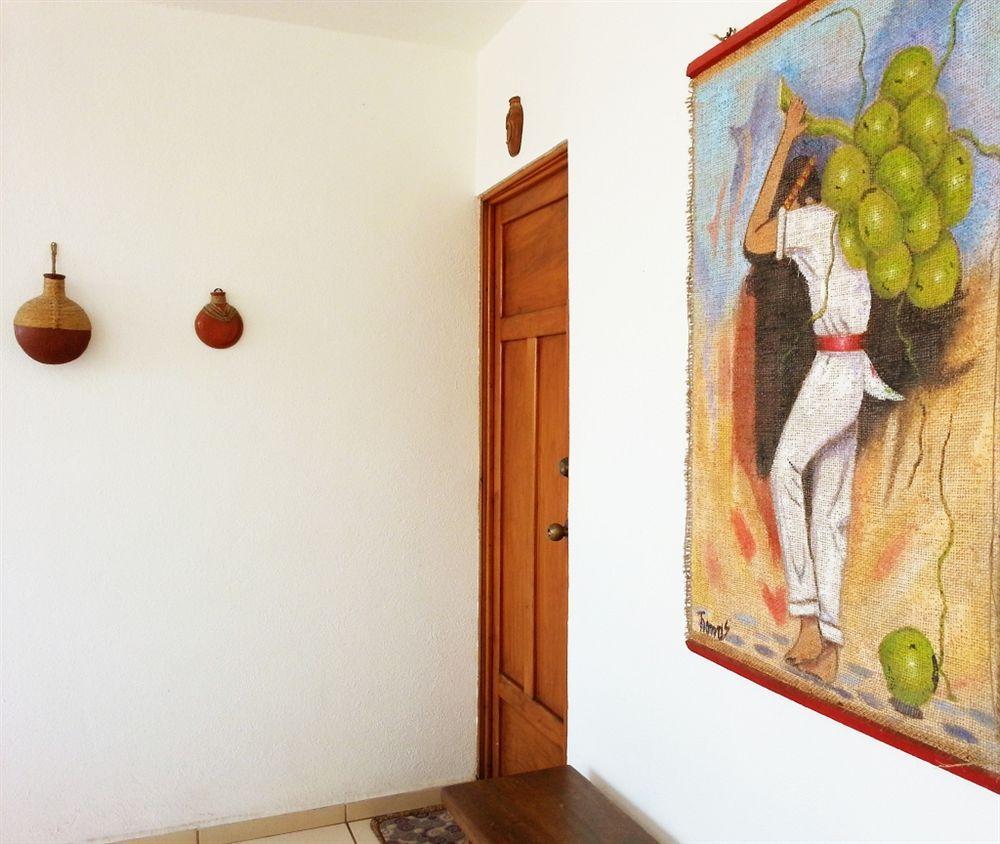 Lalora Hotel & Villas Сан Патрисио Мелаке Екстериор снимка